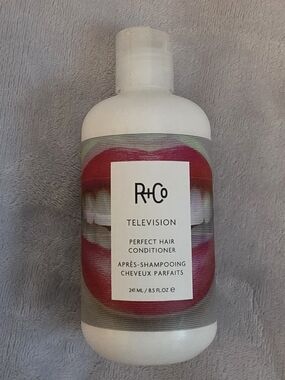 NWOT- R+Co Television Perfect Hair Conditioner - 8.5 Fl Oz.